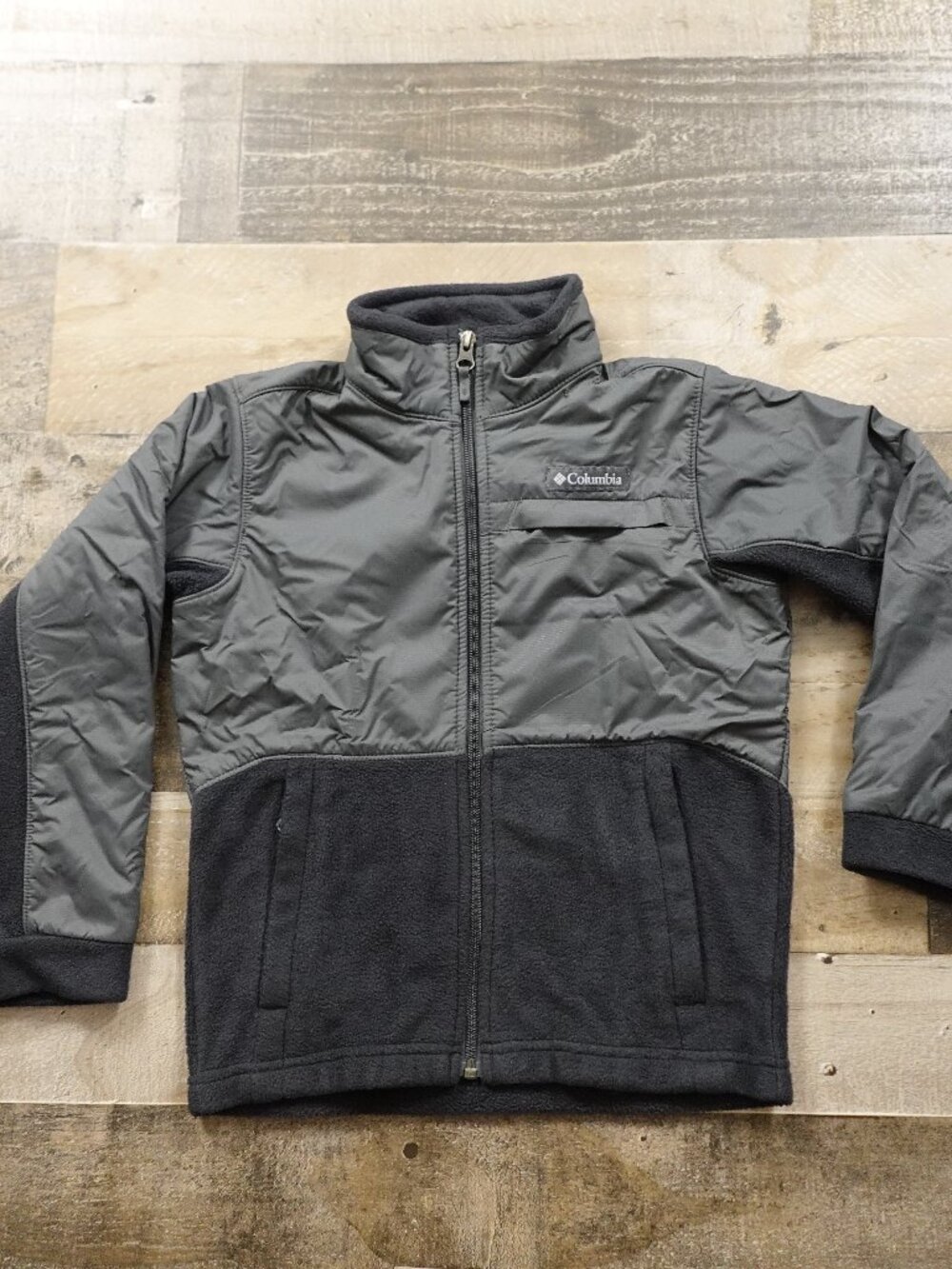 Columbia Steens Mountain Overlay Jacket Boys XS Gray Black Fleece Outdoor
